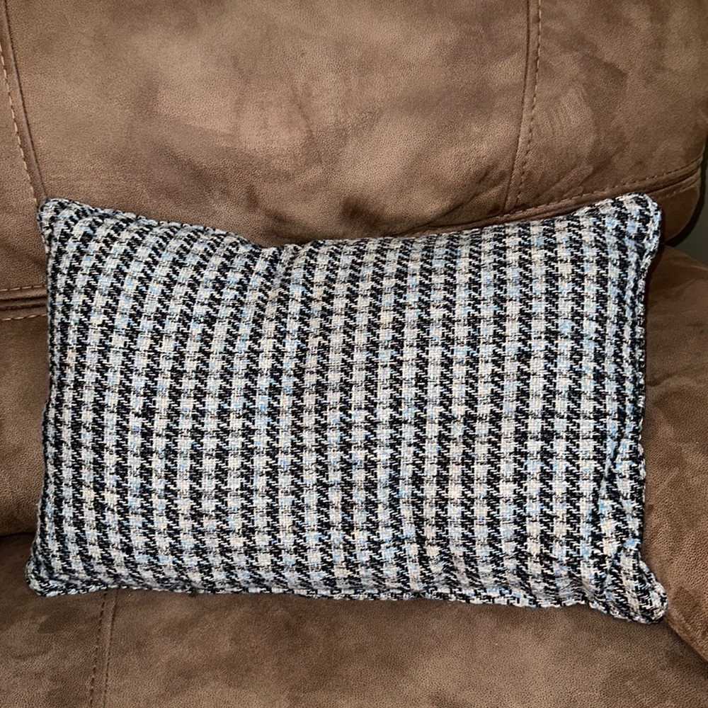 Accent pillow- 14 1/2 (height) x 22 1/2 inches (width)